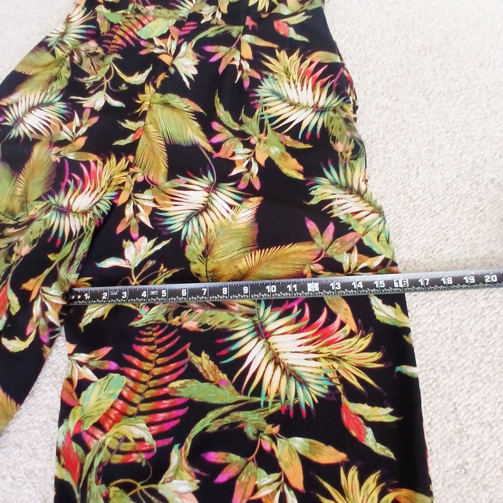 Emma & Michele Womens Size 16 Capri Jumpsuit Romper Floral Boho Resort Wear - Picture 10 of 12